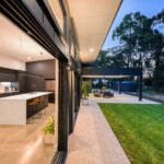 #house101 White Building Co